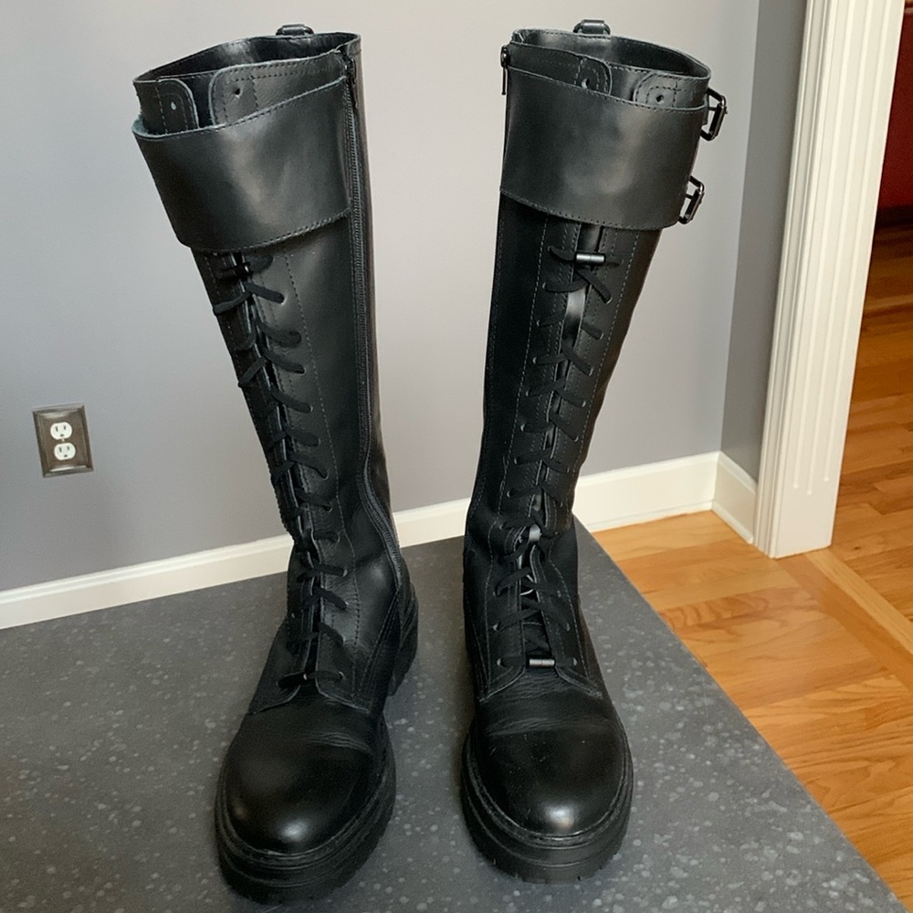 Steve Madden sz 10 black leather tall boots